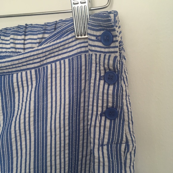 Blue and white striped crop top and pant set - Picture 6 of 6